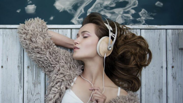 Meze Audio 99 Classics Limited Edition Maple Silver fejhallgató gedeonaudio.hu