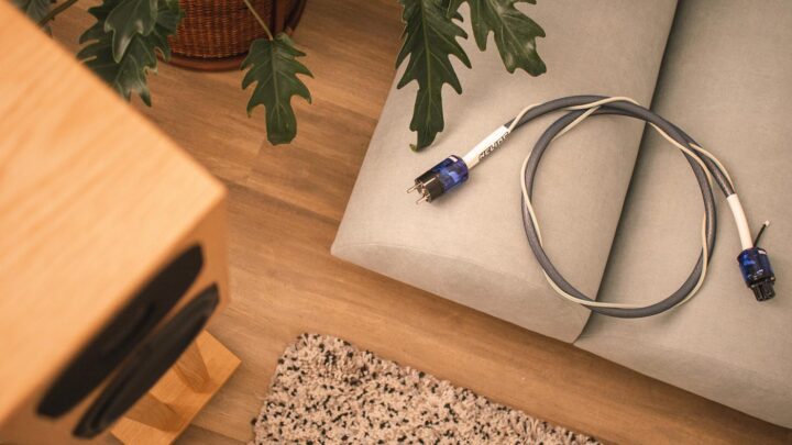 Titan Audio tápkábel Gedeon Studio