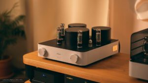 Fezz EVO Silver Luna Prestige erősítő Gedeon Audio