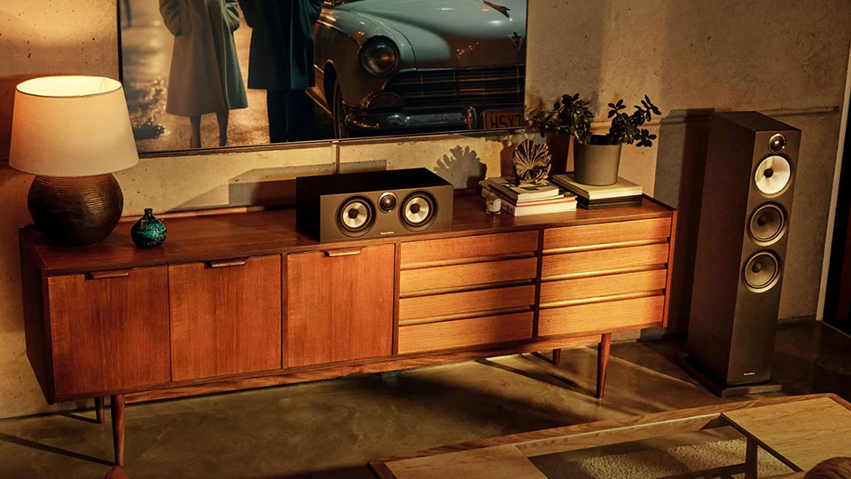 Bowers & Wilkins HTM6 S3 centersugárzó lifestyle gedeon audio