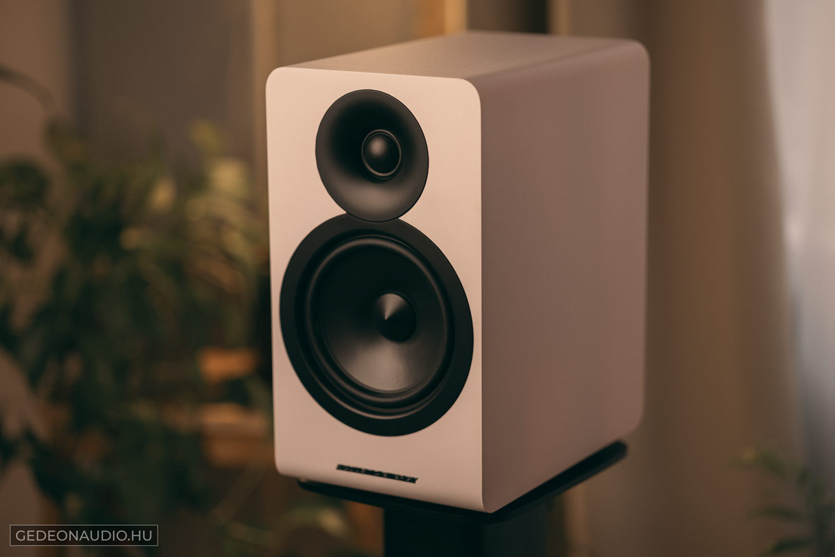 Acoustic Energy AE100 MK2 hangfal fehér Gedeon Audio