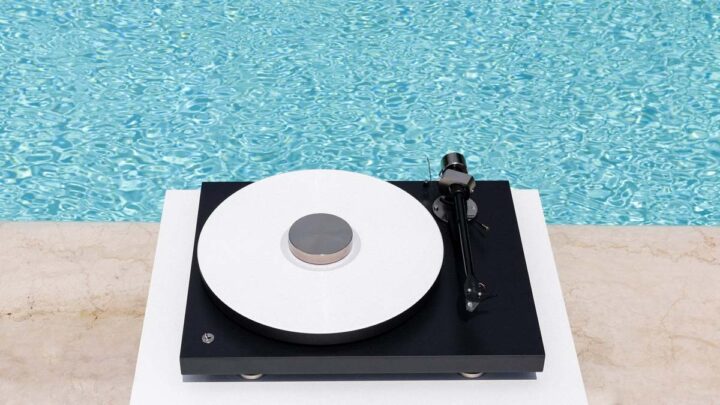 Pro-Ject Debut PRO B lemezjátszó Gedeon Audio