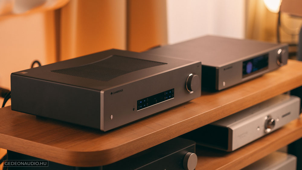 Cambridge CXA81 MKII erősítő és CXN100 streamer Gedeon Audio