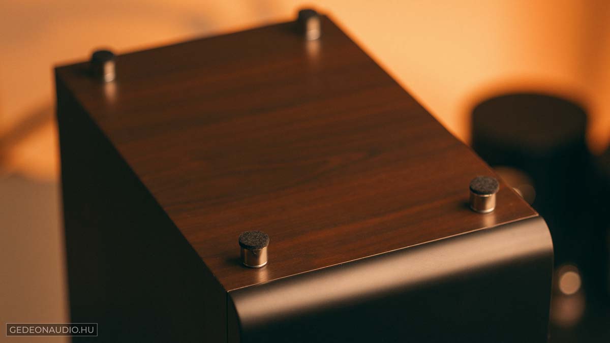 Pylon Audio Opal hangfal talp Gedeon Audio