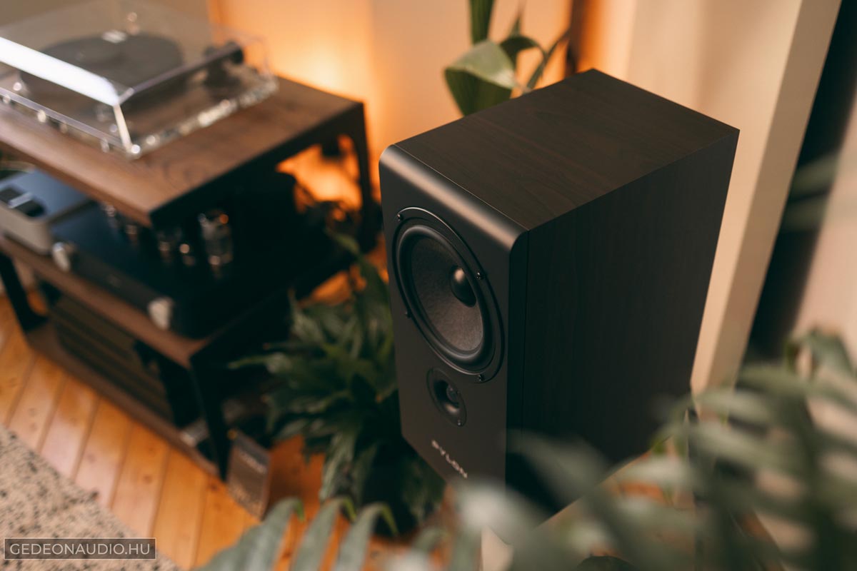 Pylon Audio Opal Monitor hangfal Gedeon Audio