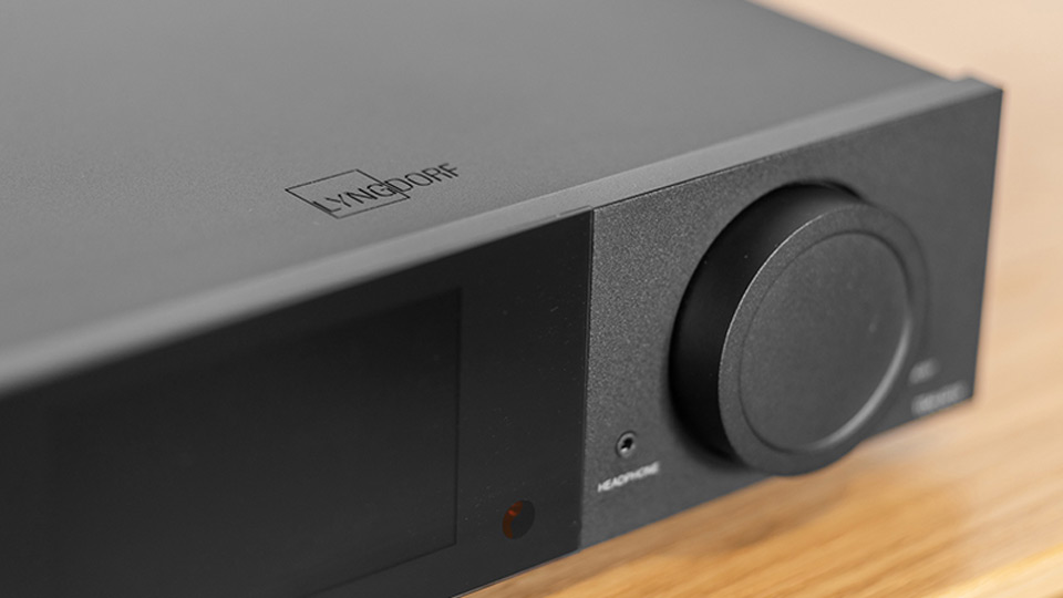 Lyngdorf TDAI-2210 high-end all-in-one hálózatképes integrált sztereó erősítő gedeon audio