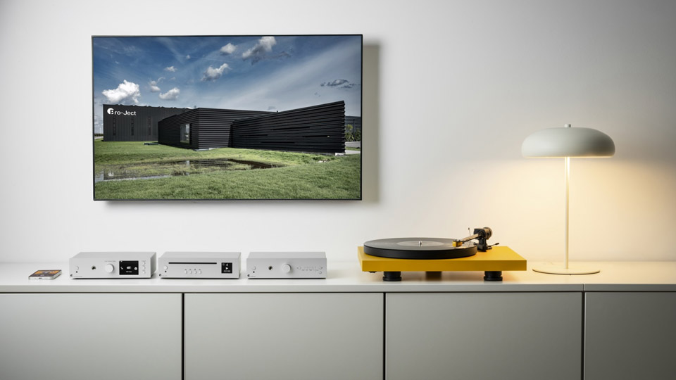 Pro-Ject Uni Box S3 streaming erősítő elölnézet Gedeon Audio