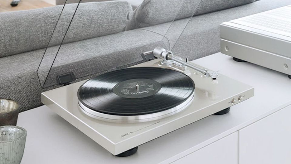DENON DP-300F lemezjátszó Gedeon Audio