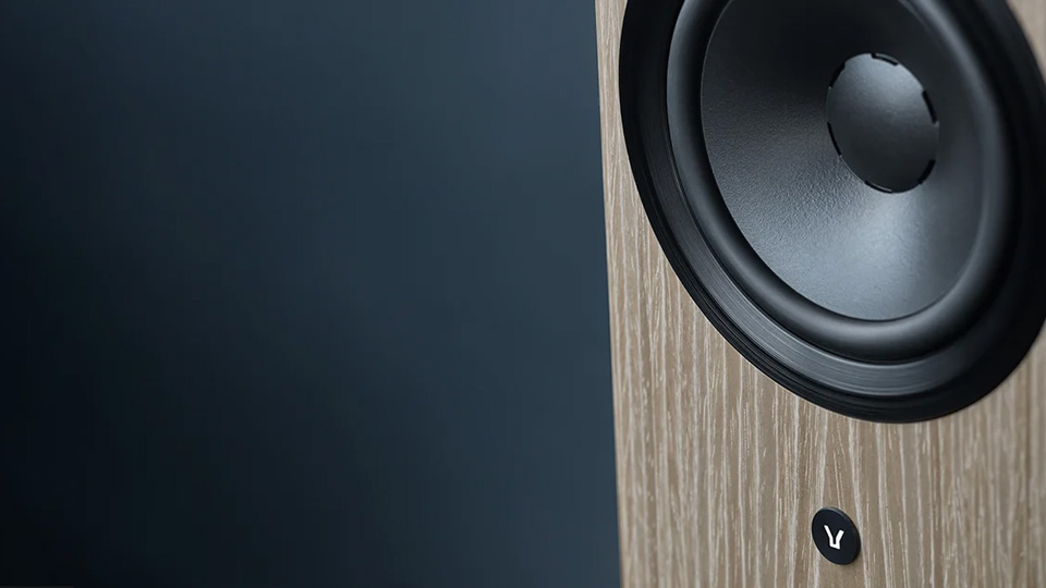 Dynaudio Focus 30 Álló Aktív hangfal Gedeon Audio