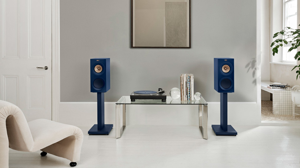 KEF R3 Meta Hangfal lifestyle Gedeon Audio