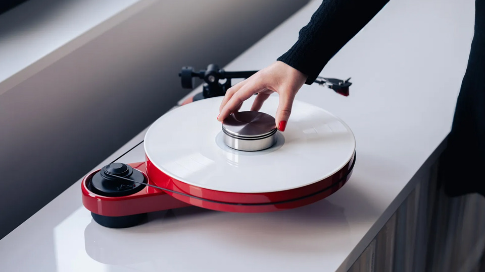 Pro-Ject Record Puck DS lemezleszorító súly ezüst Gedeon Audio