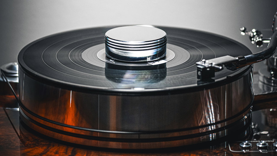 Pro-Ject Record Puck RS lemezleszorító súly ezüst Gedeon Audio